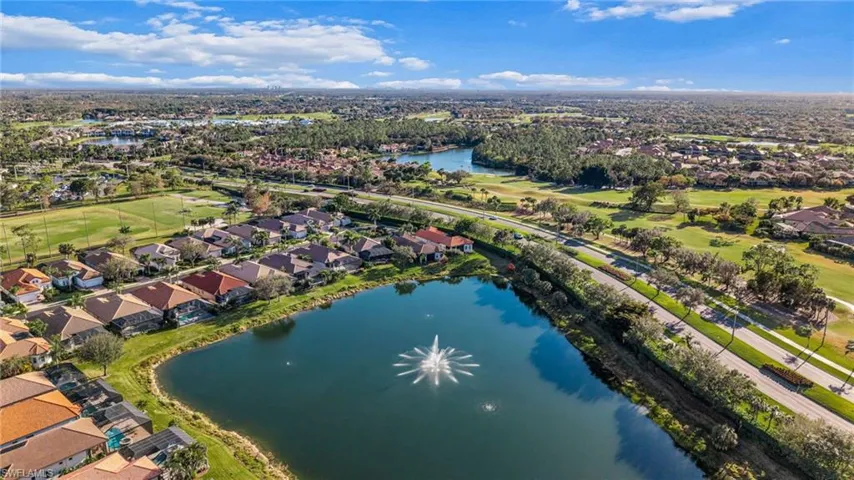 Aerial view of property and surrounding area
