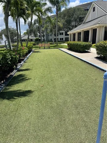 900  Arbor Lake  DR, Naples, FL 34110