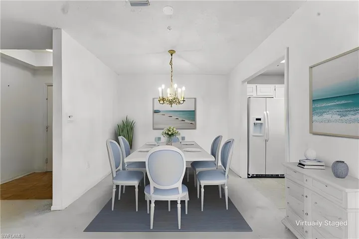 900  Arbor Lake  DR, Naples, FL 34110