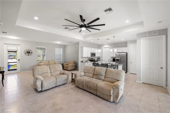 918 Sw 32nd Ter, Cape Coral Fl 33914