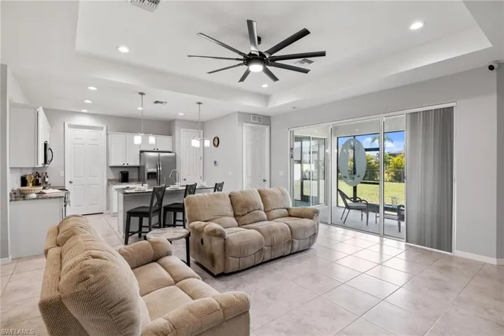 918 Sw 32nd Ter, Cape Coral Fl 33914