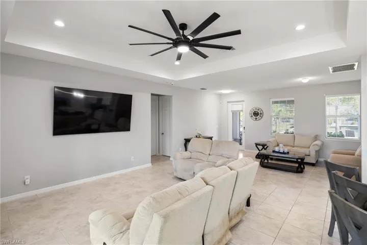 918 Sw 32nd Ter, Cape Coral Fl 33914