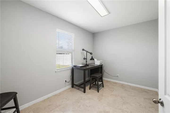 Bedroom 3 or office