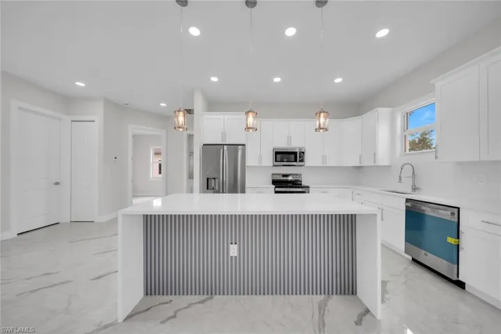 2715 10th St W, Lehigh Acres, Florida 33971