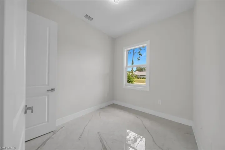 2715 10th St W, Lehigh Acres, Florida 33971