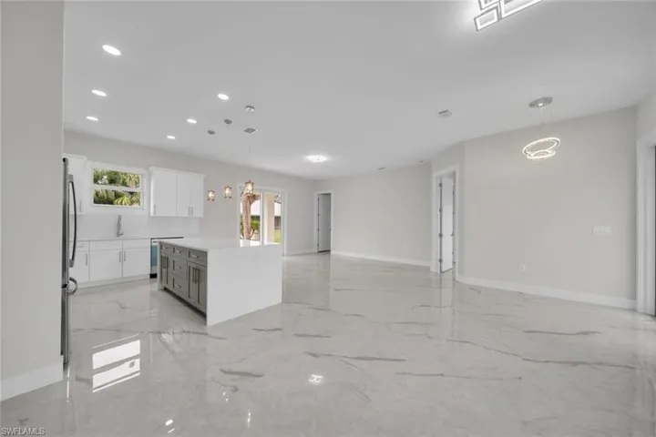 2715 10th St W, Lehigh Acres, Florida 33971