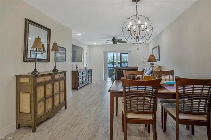 4298 27th Ct Sw 101, Naples, Florida 34116