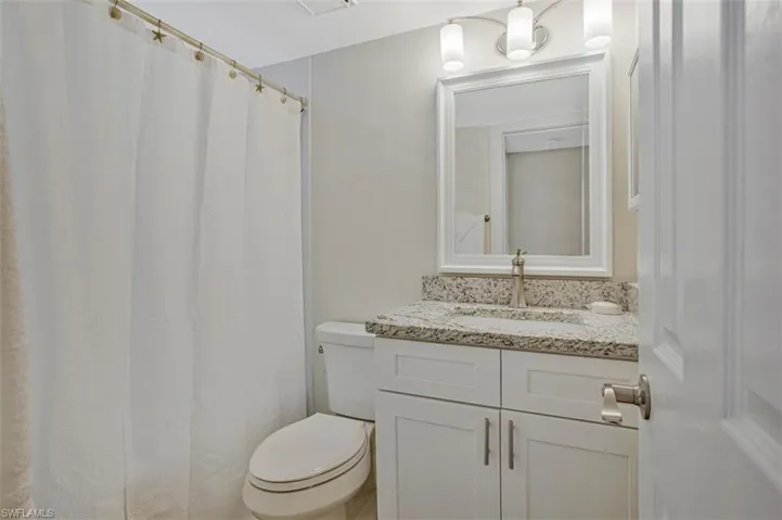 Tub/shower combination for your guests