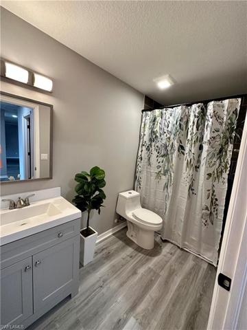 Upstairs bathroom View 1