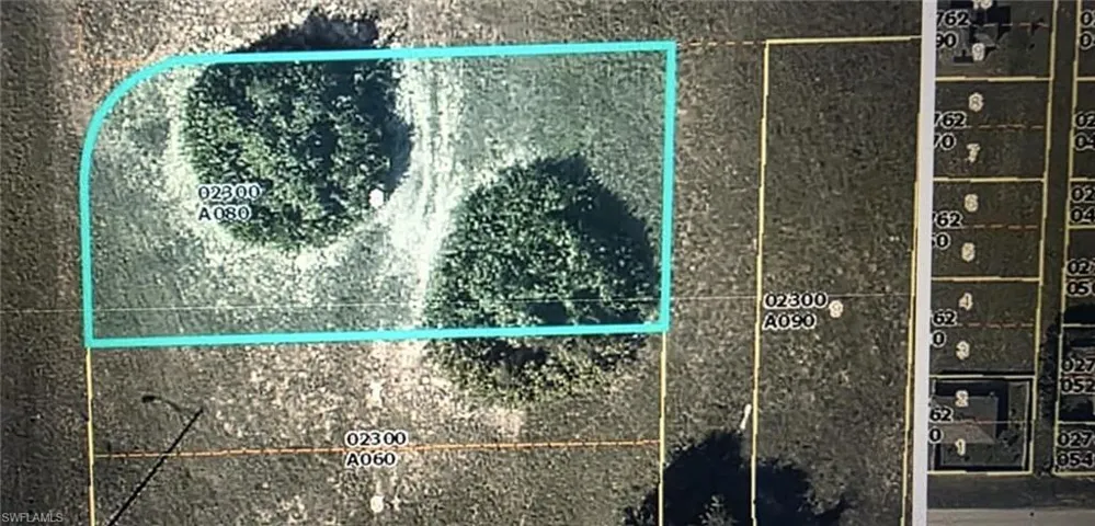 2747  Santa Barbara N BLVD, Cape Coral, FL 33993