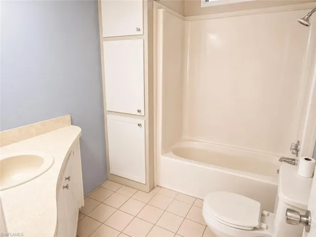 20 Grosbeak Ln 20, Naples, Florida 34114