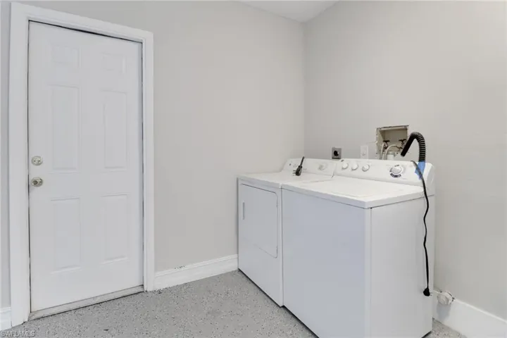 3740  21st SW AVE, Naples, FL 34117