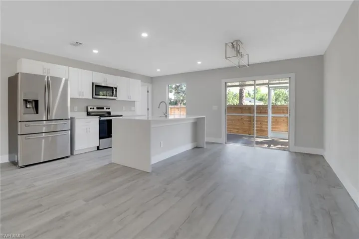 3740  21st SW AVE, Naples, FL 34117