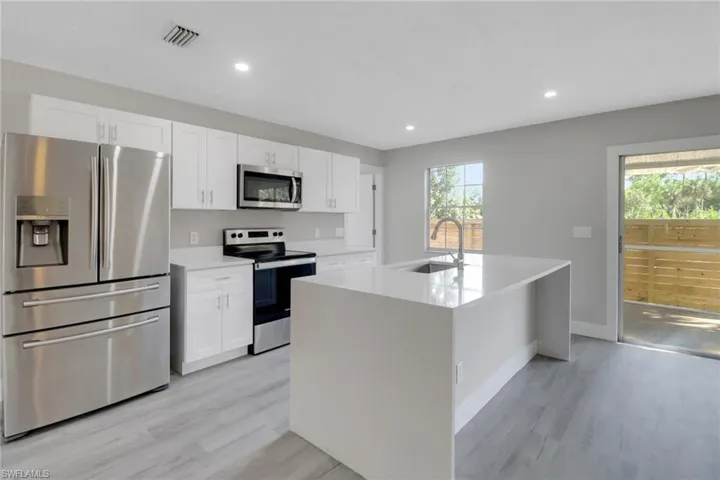 3740  21st SW AVE, Naples, FL 34117