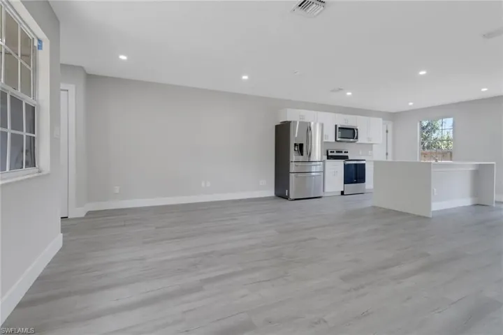3740  21st SW AVE, Naples, FL 34117