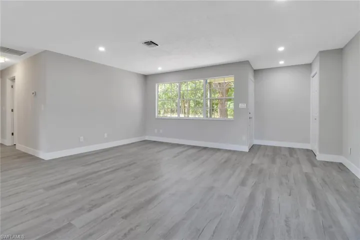 3740  21st SW AVE, Naples, FL 34117
