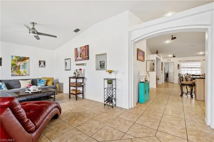 402 Sw 46th Ter, Cape Coral, Florida 33914