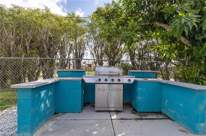 402 Sw 46th Ter, Cape Coral, Florida 33914