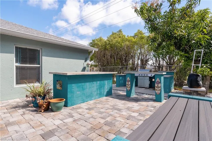 402 Sw 46th Ter, Cape Coral, Florida 33914