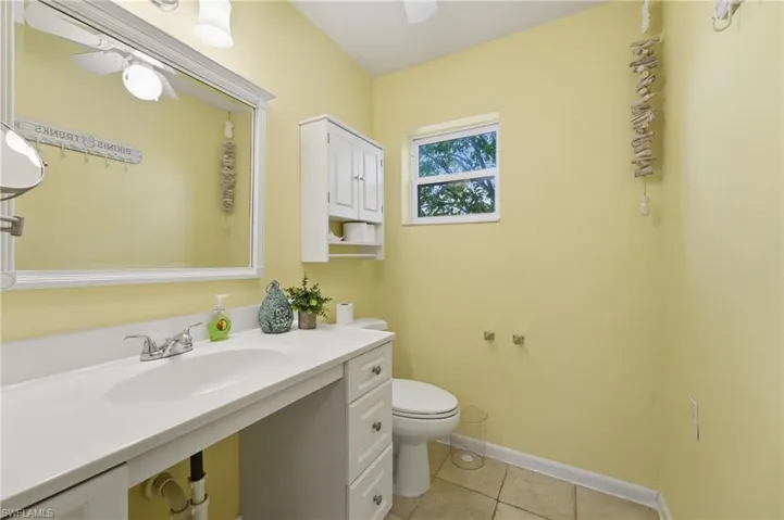 902 El Dorado Pkwy E, Cape Coral, Florida 33904