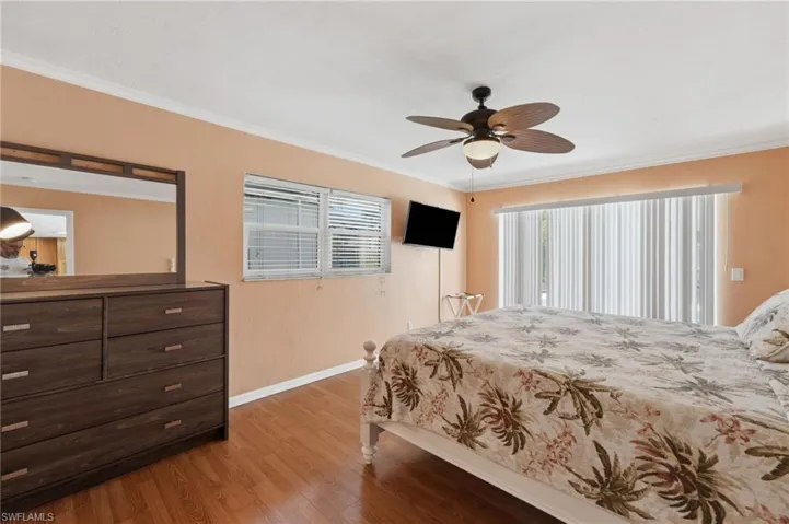 902 El Dorado Pkwy E, Cape Coral, Florida 33904