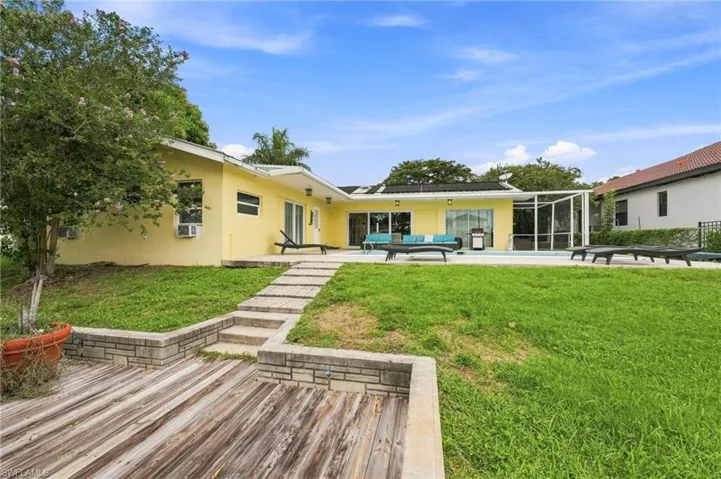 902 El Dorado Pkwy E, Cape Coral, Florida 33904