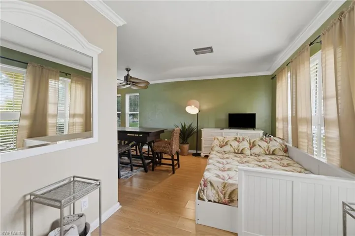 902 El Dorado Pkwy E, Cape Coral, Florida 33904