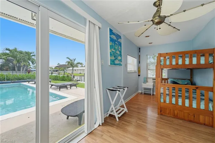 902 El Dorado Pkwy E, Cape Coral, Florida 33904