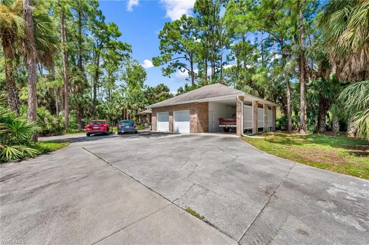 Detached Garage/Workshop with attached carport