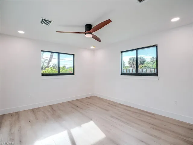 guest room 1