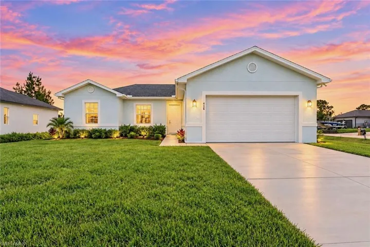 426 Mercedes Ct, Lehigh Acres, Florida 33972