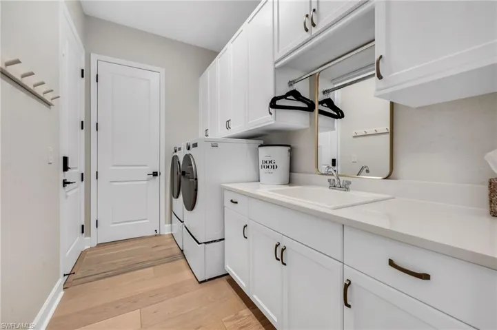 20309  Fair Oak  LN, Estero, FL 33928