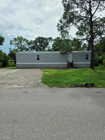 View of side of property