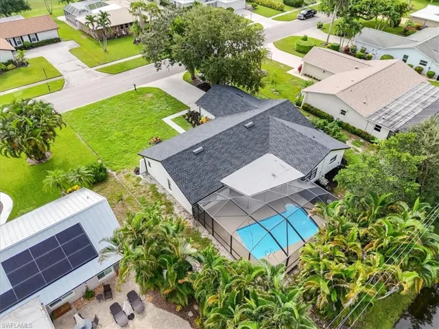 4396  Beechwood Lake  DR, Naples, FL 34112