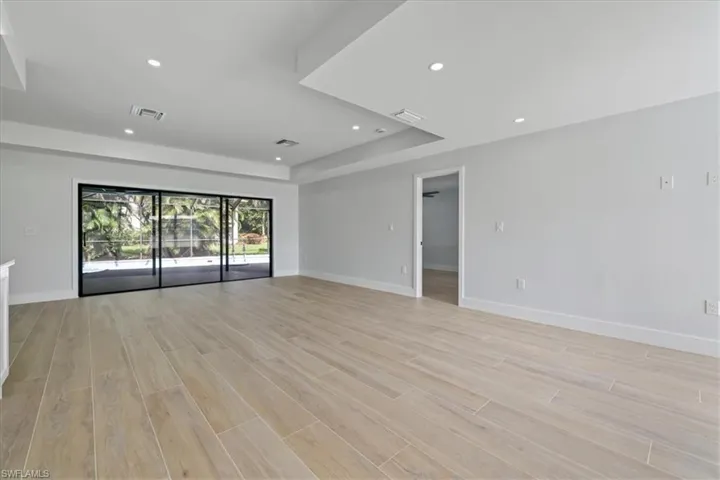 4396  Beechwood Lake  DR, Naples, FL 34112