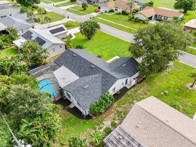 4396  Beechwood Lake  DR, Naples, FL 34112