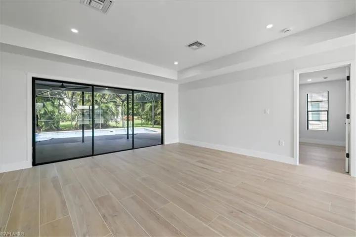 4396  Beechwood Lake  DR, Naples, FL 34112