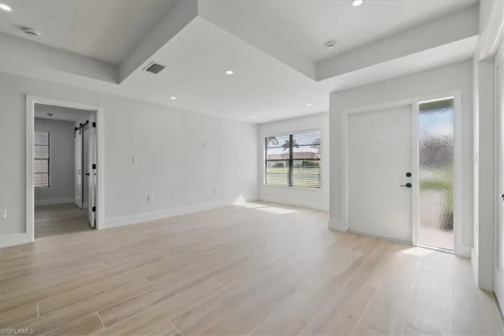 4396  Beechwood Lake  DR, Naples, FL 34112