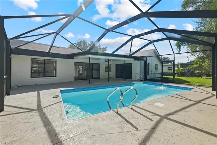 4396  Beechwood Lake  DR, Naples, FL 34112