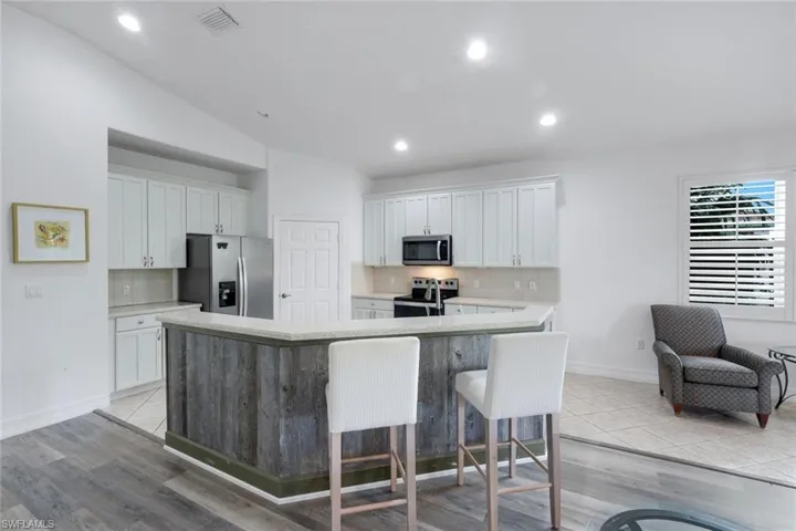 1277 Rialto Way 201, Naples, Florida 34114