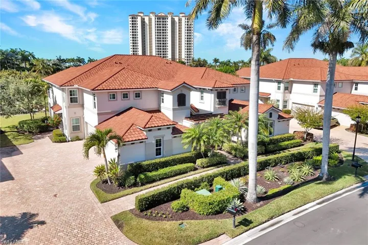 1277 Rialto Way 201, Naples, Florida 34114