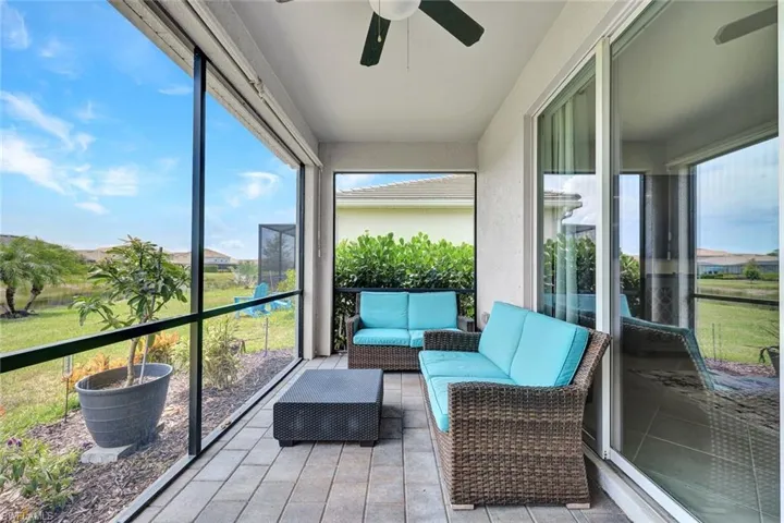 2622 Scarlet Way, Naples, Florida 34120
