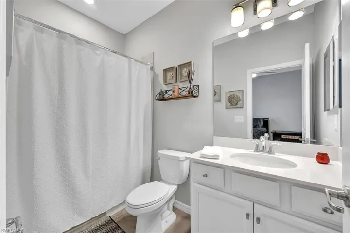 2622 Scarlet Way, Naples, Florida 34120