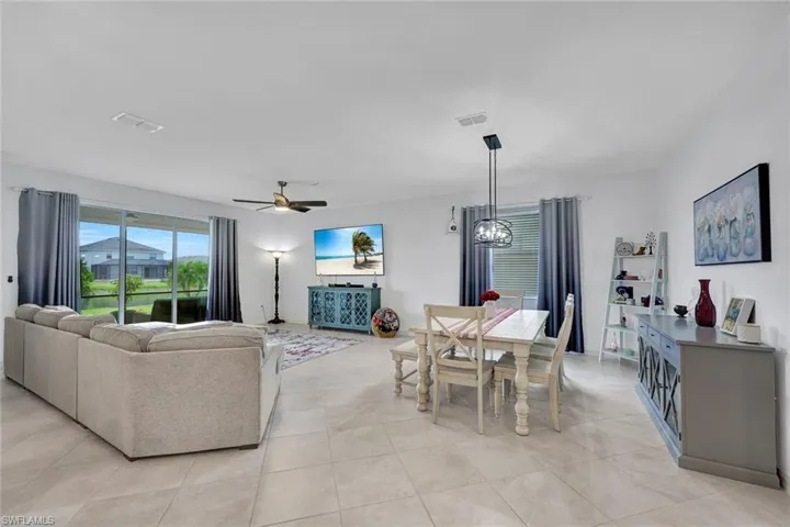 2622 Scarlet Way, Naples, Florida 34120