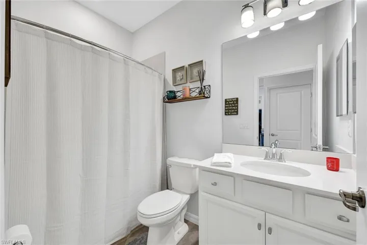 2622 Scarlet Way, Naples, Florida 34120