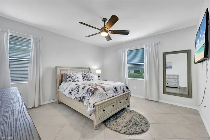 2622 Scarlet Way, Naples, Florida 34120