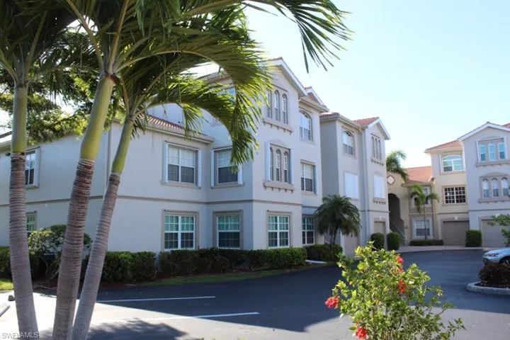 15605 Ocean Walk Cir 303, Fort Myers, Florida 33908