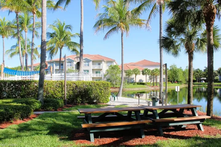 15605 Ocean Walk Cir 303, Fort Myers, Florida 33908