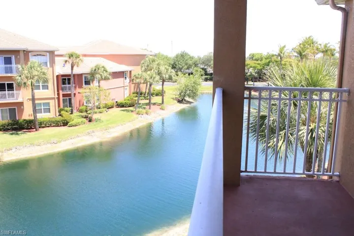 15605 Ocean Walk Cir 303, Fort Myers, Florida 33908