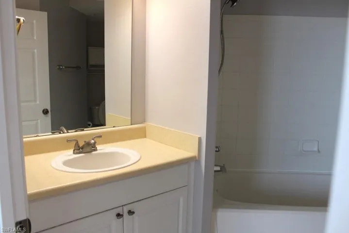 15605 Ocean Walk Cir 303, Fort Myers, Florida 33908